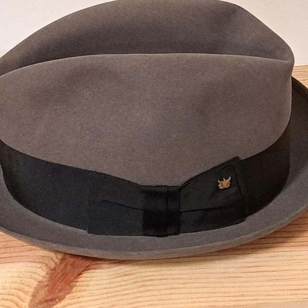 Charles Knot Hatter Brown Men's Size 7.5